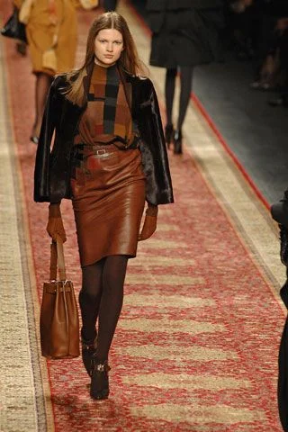 Look 10